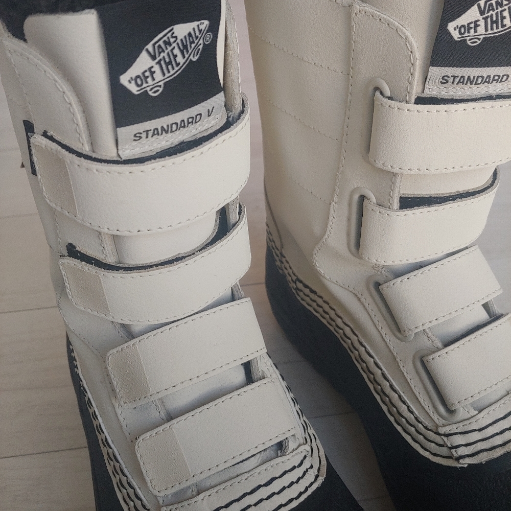 VANS NEW Standard V Snow MTE Boots - Picture 5 of 10
